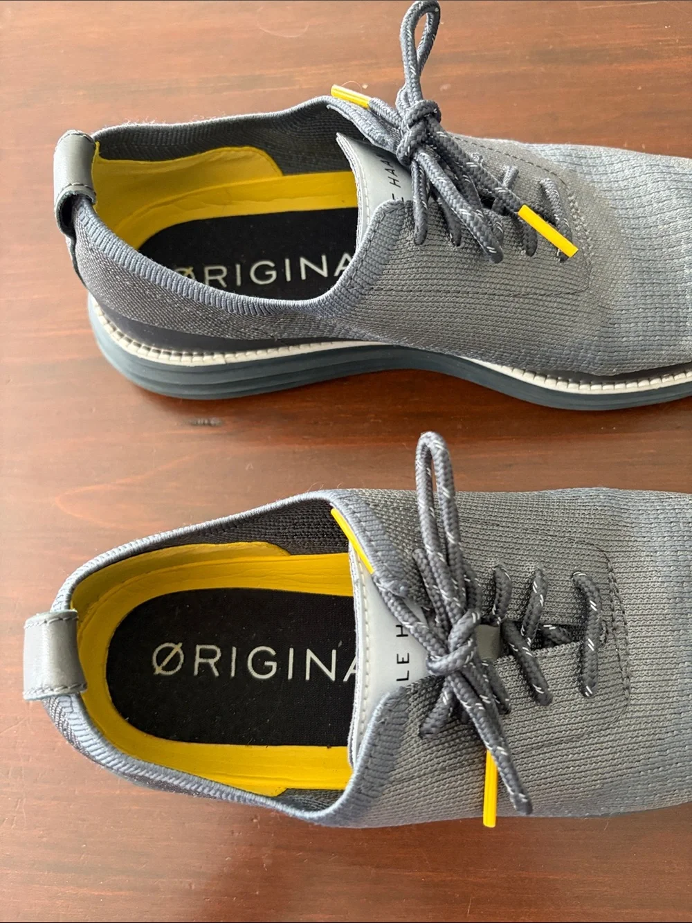 Cole Haan original grand Men's Gray Knit Lace-Up Casual Shoes with Yellow Accent